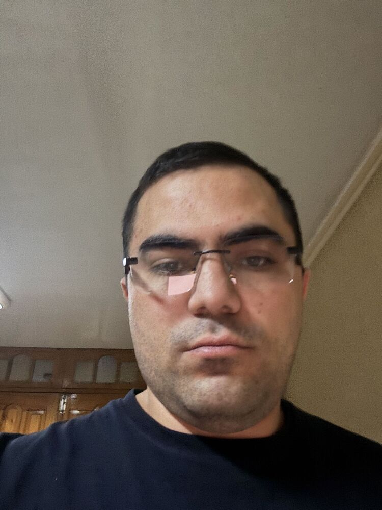  53484097  Bekhruz, 28 ,    