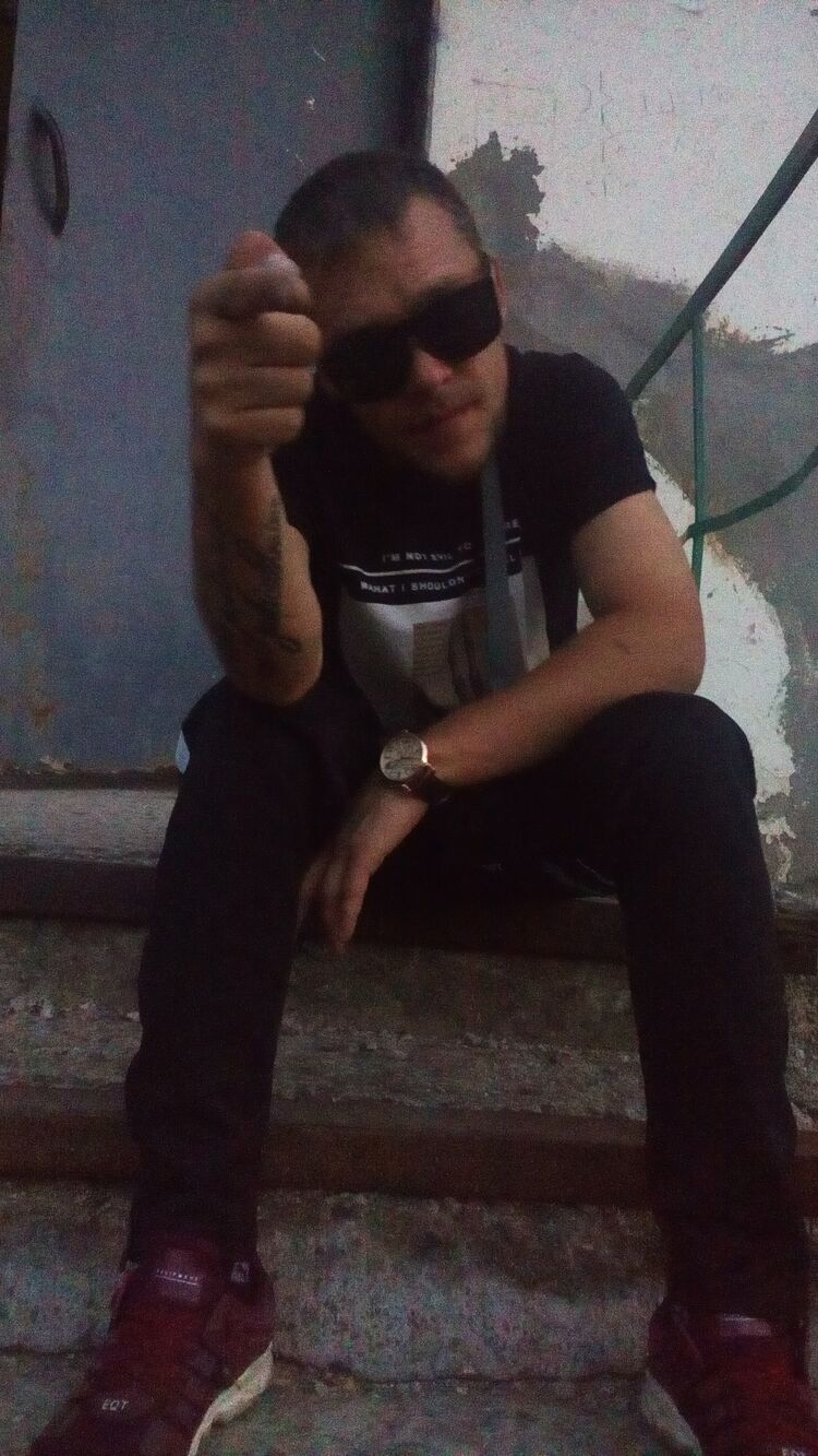  40992287  , 32 ,    