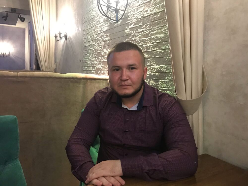  51929567  , 33 ,    