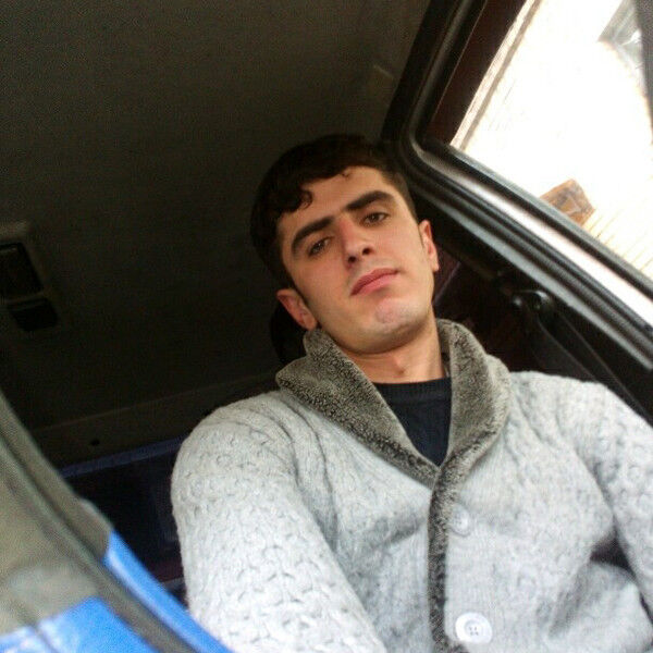  ,   Idris, 31 ,   ,   , c , 