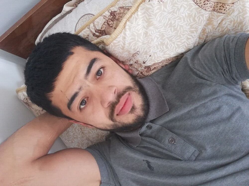  ,   Amir, 33 ,   ,   