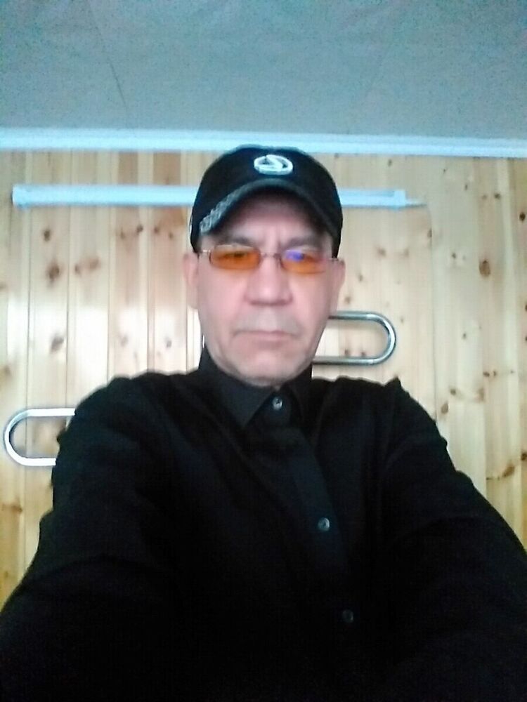  22428767  , 52 ,    
