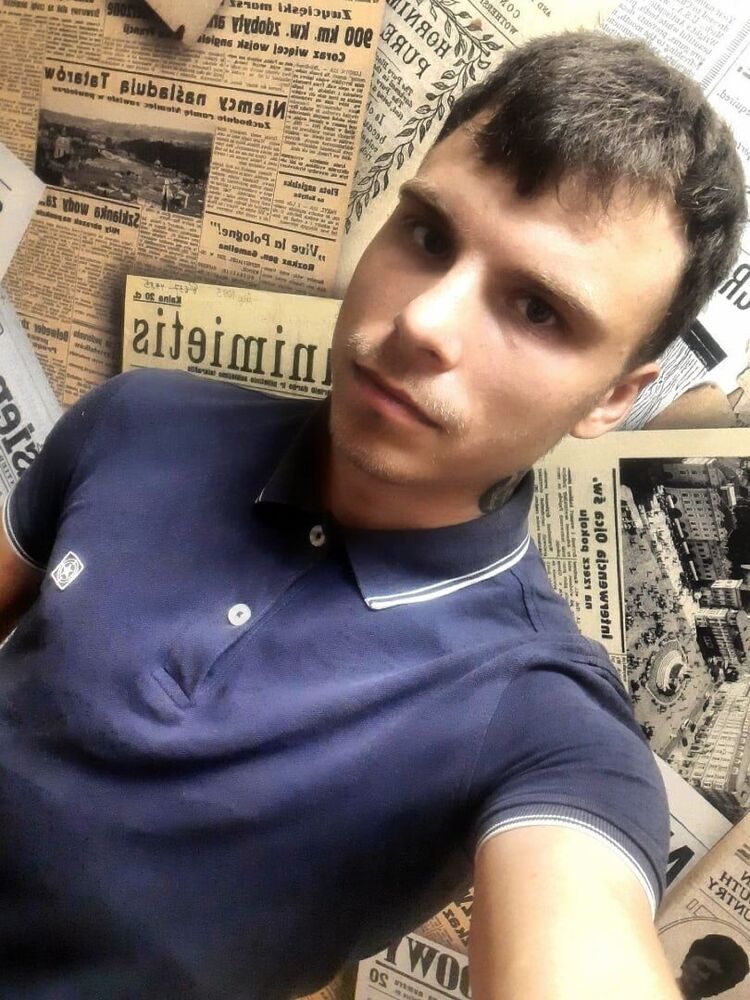  ,   Denis, 26 ,   , c 