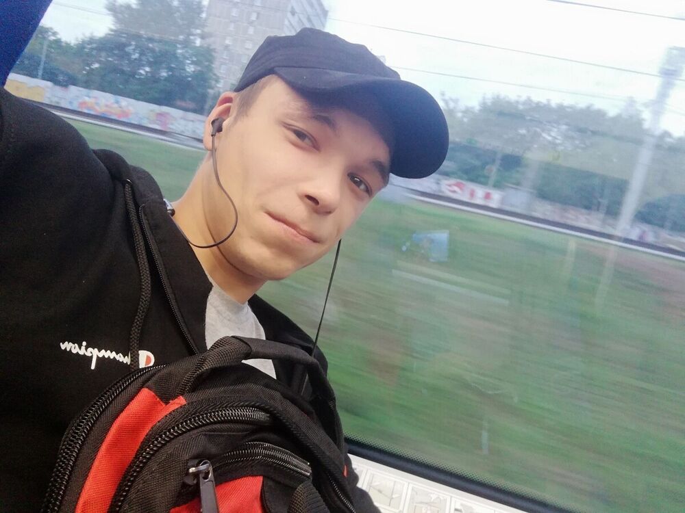  ,   Slava, 33 ,   ,   , c , 