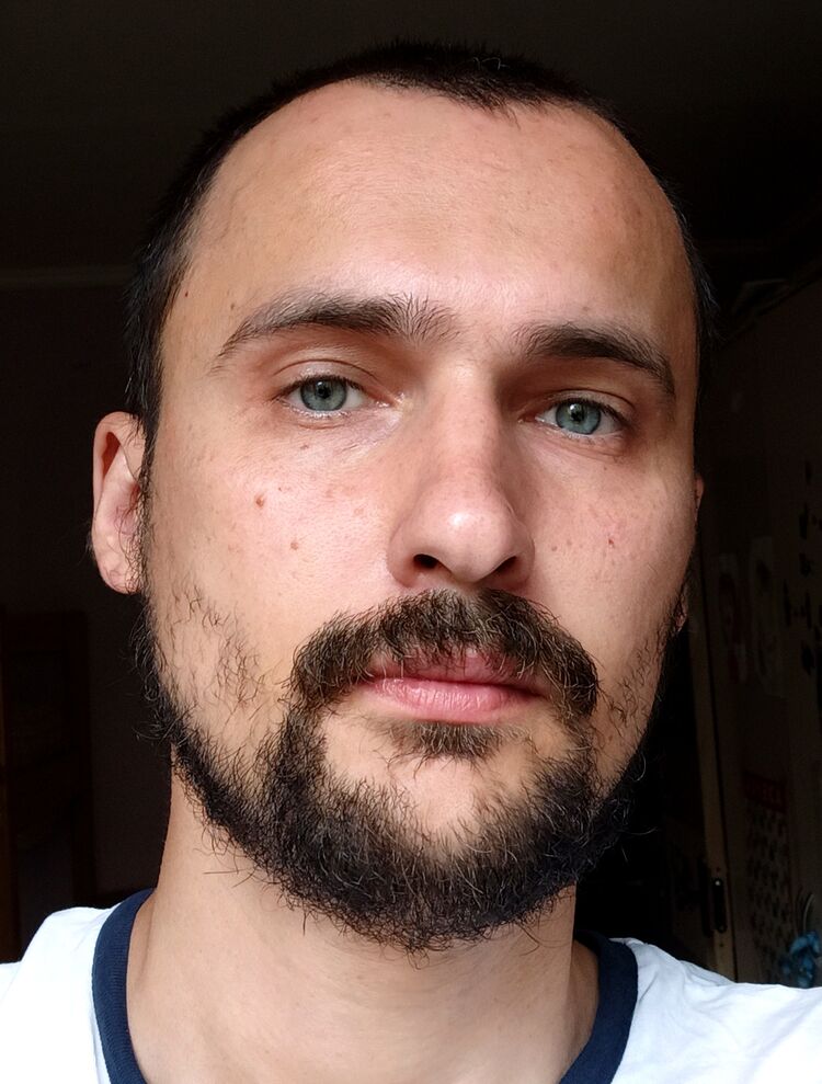  45752117  , 37 ,    