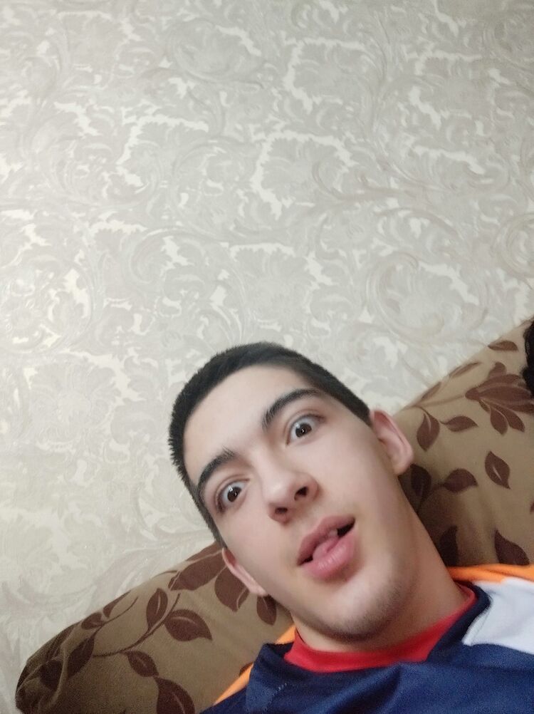  18878277  Cavid, 28 ,    