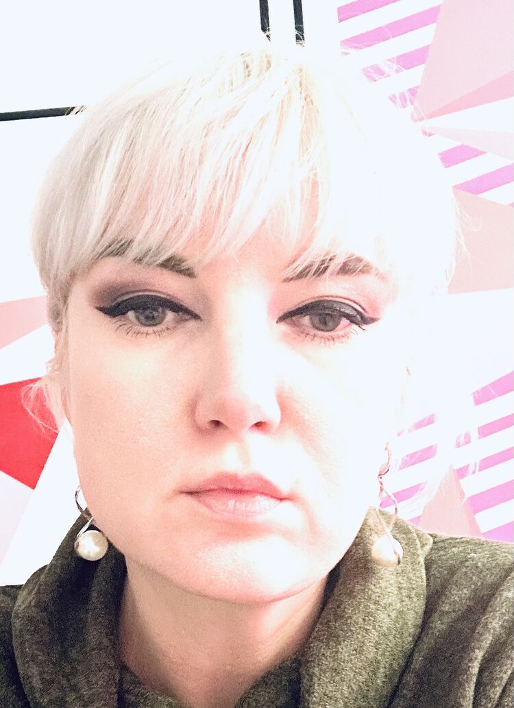  54451437  Lana, 37 ,    