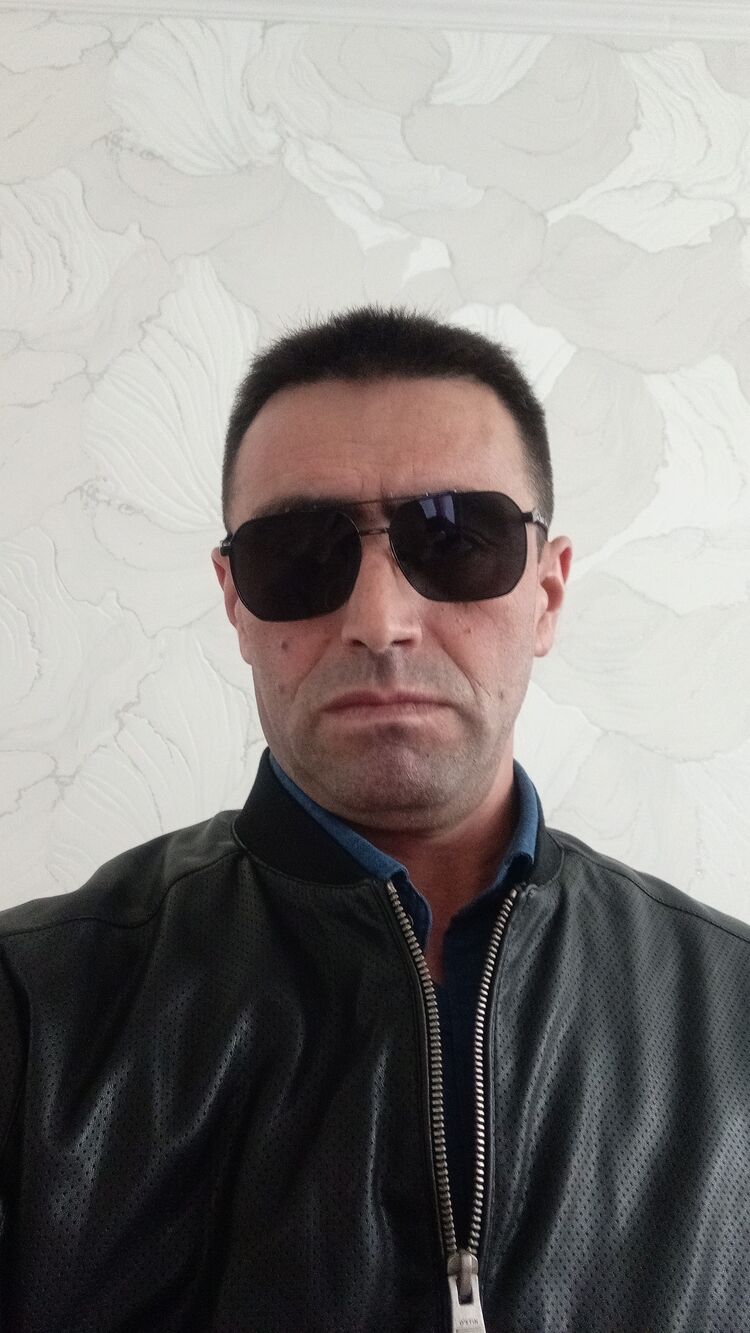  ,   M, 40 ,   ,   