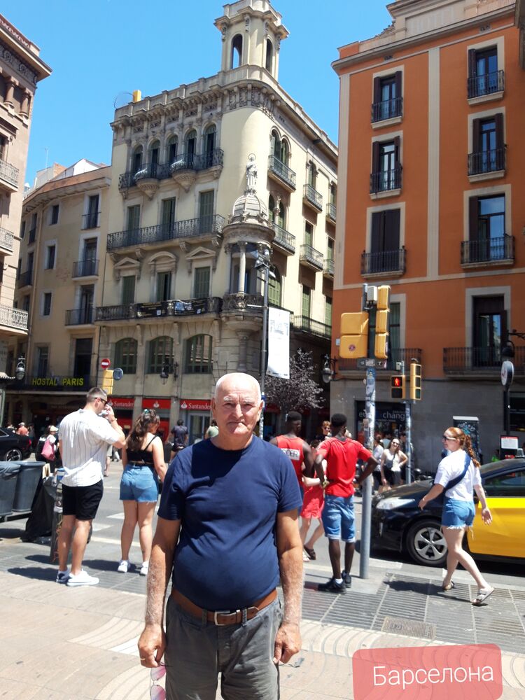  36593117  Ivan, 70 ,    