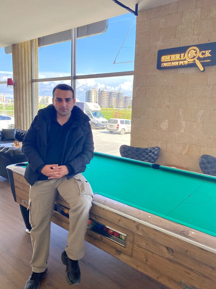  54738197  Tuna, 25 ,    