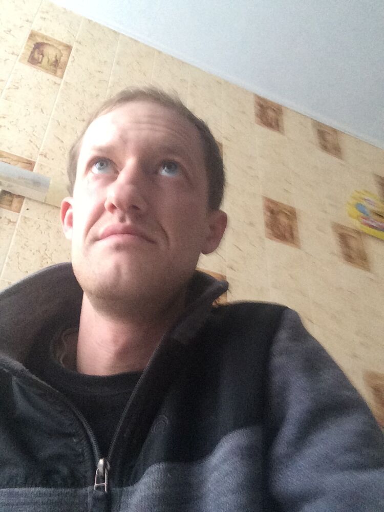  35265707  Vladimir, 38 ,    