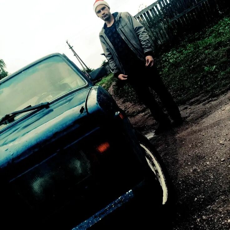  33561967  , 28 ,    -