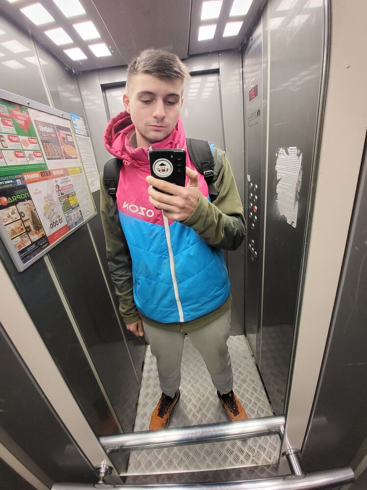  54592207  Ivan, 21 ,    