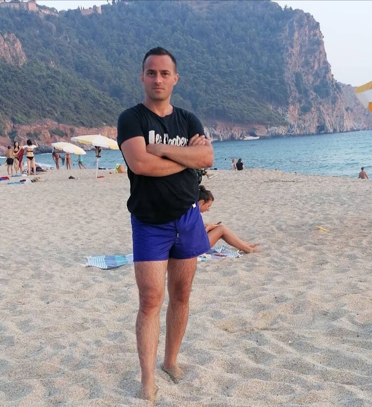  ,   Ahmet, 37 ,   ,   