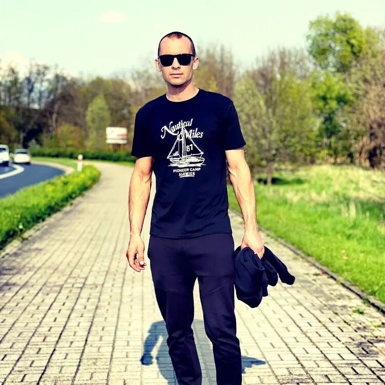  54164677  Vitalii, 38 ,    