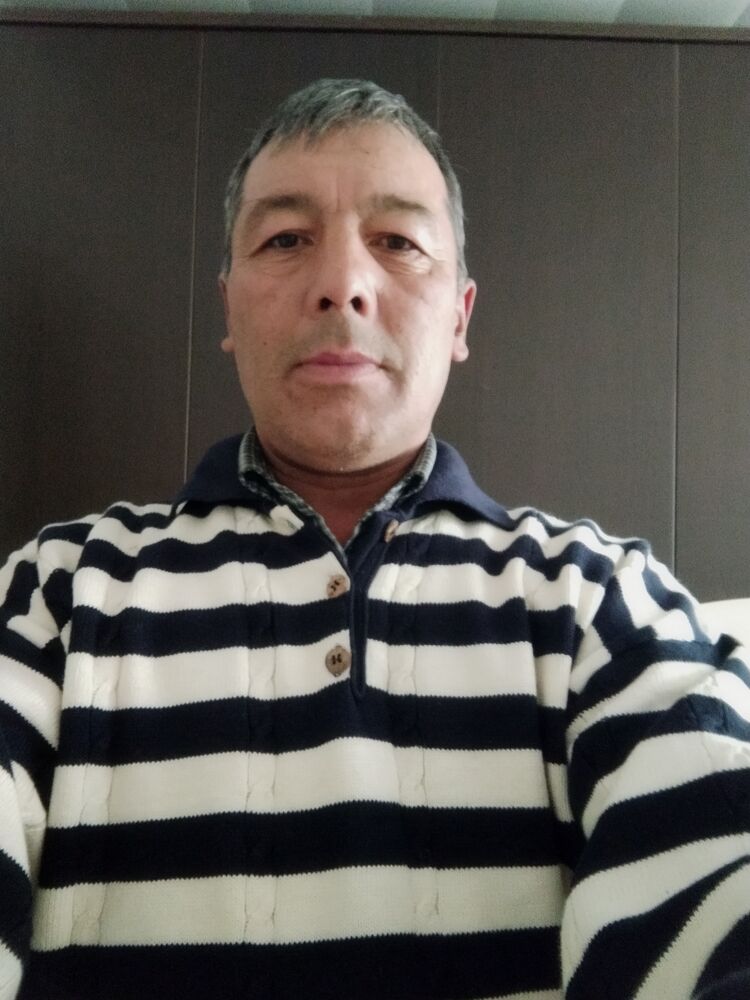  23961757  , 52 ,    