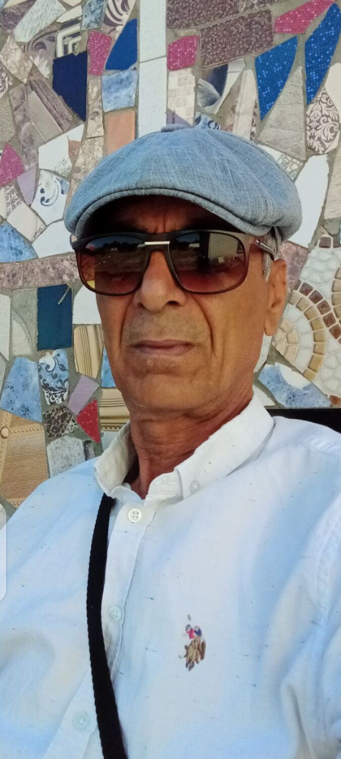  52577817  Azadfff, 46 ,    