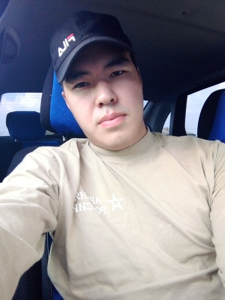  28438187  Samat, 25 ,    