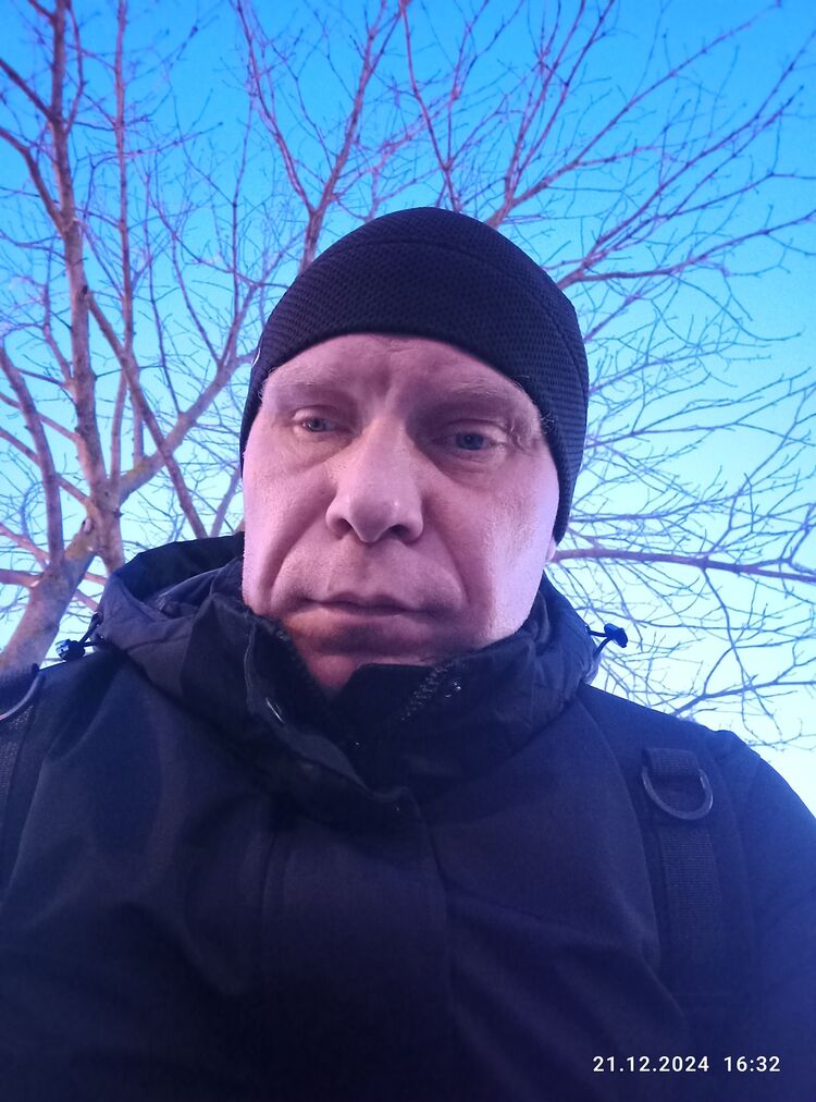  48403827  , 41 ,    