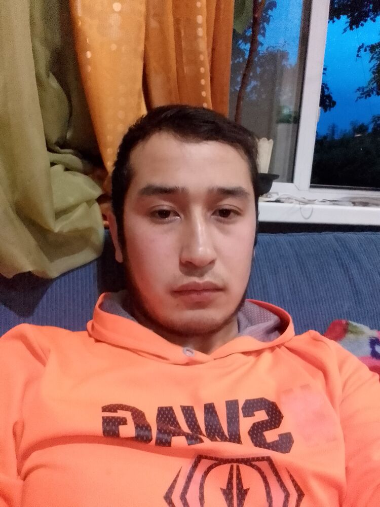   ,   Amalbek, 22 ,   ,   