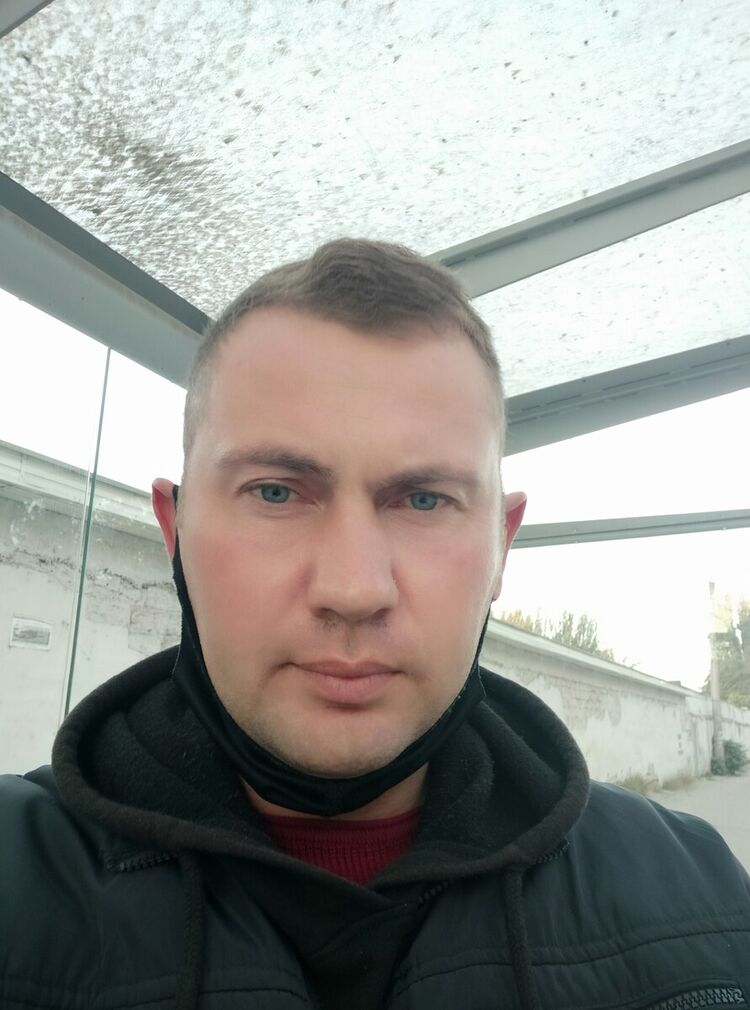  21490047  , 40 ,    