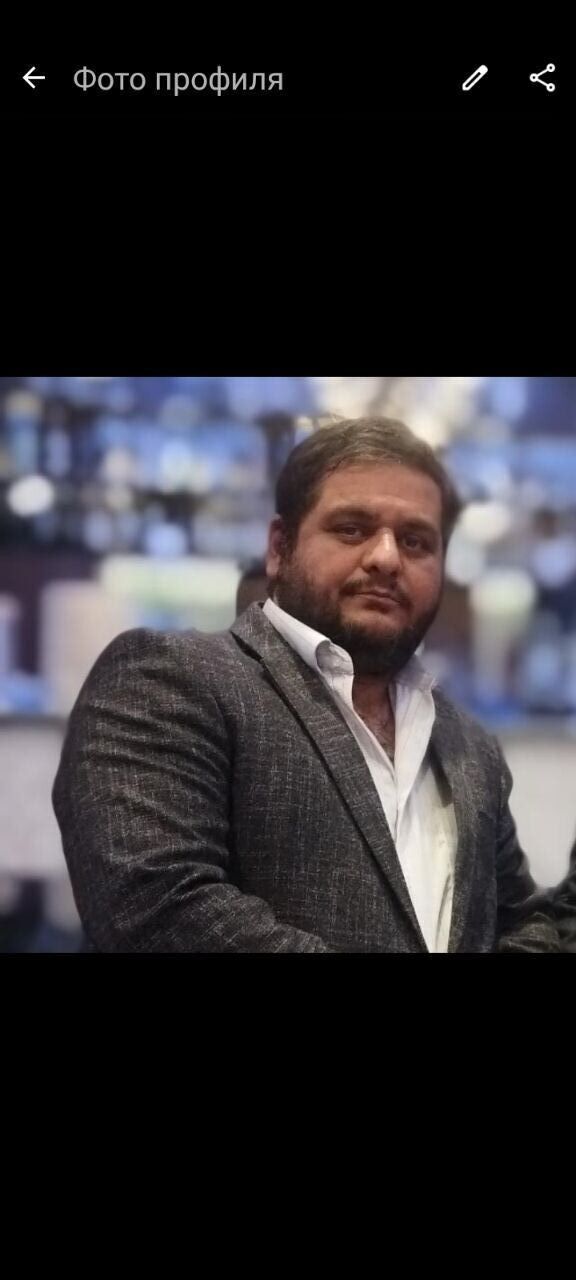  52340337  Kamil, 38 ,    