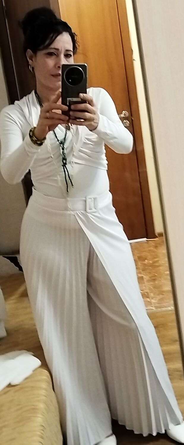  54431547  Teresa, 40 ,    