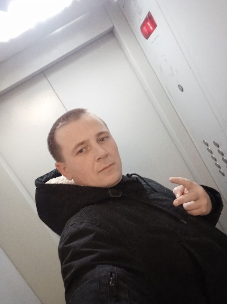  53261467  , 32 ,    