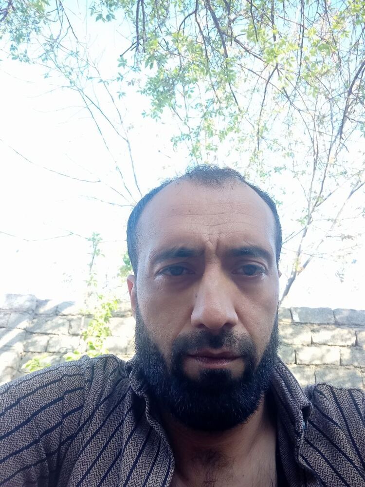  36572897  , 40 ,    -