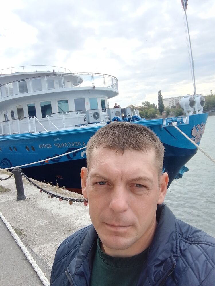  53813627  , 38 ,    --