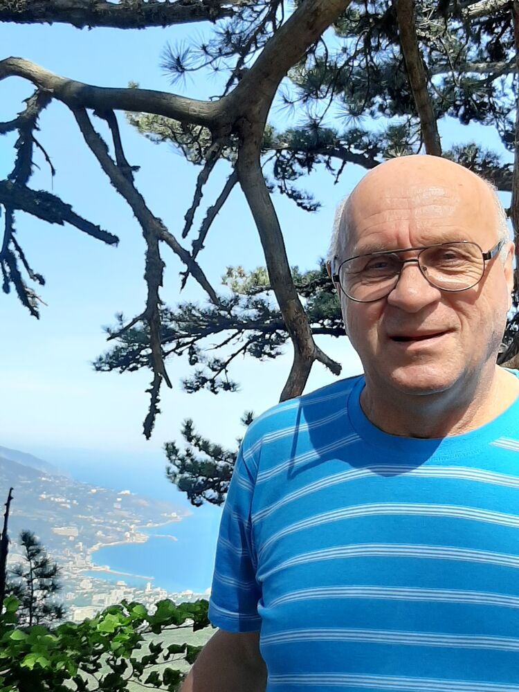  ,   Viktor s, 59 ,   ,   