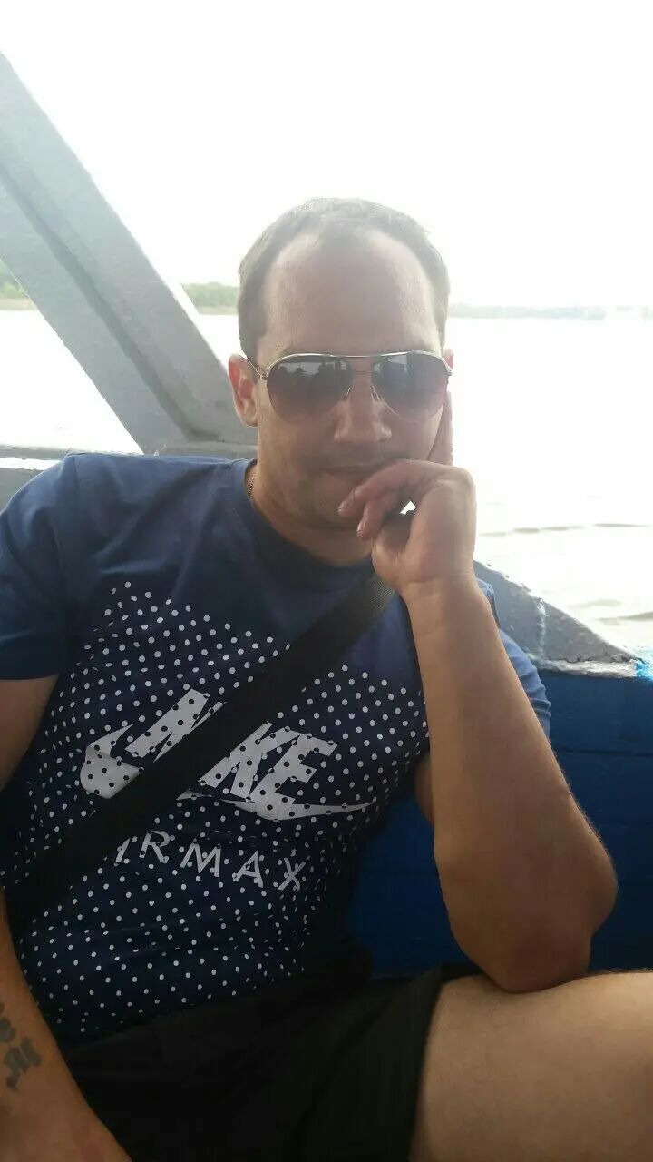  ,   Stas, 43 ,   ,   , c 