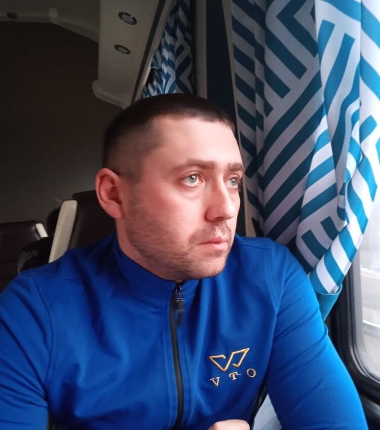 ���� 25879567 ������� ����, 37 ���, ���� ���������� � �����