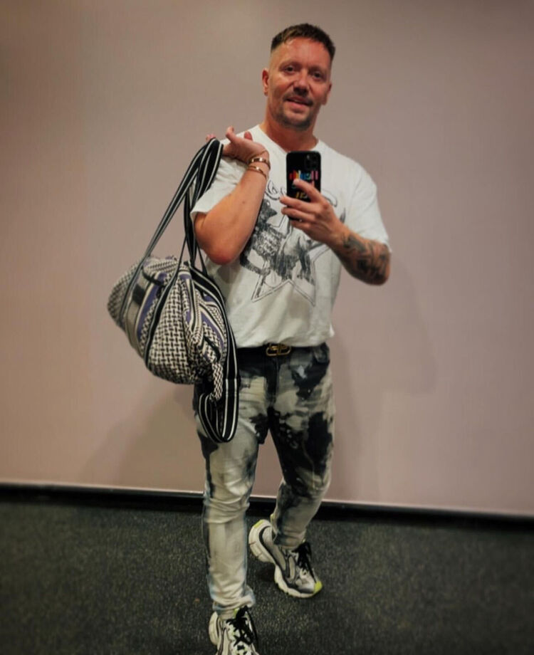  ,   , 40 ,   ,   