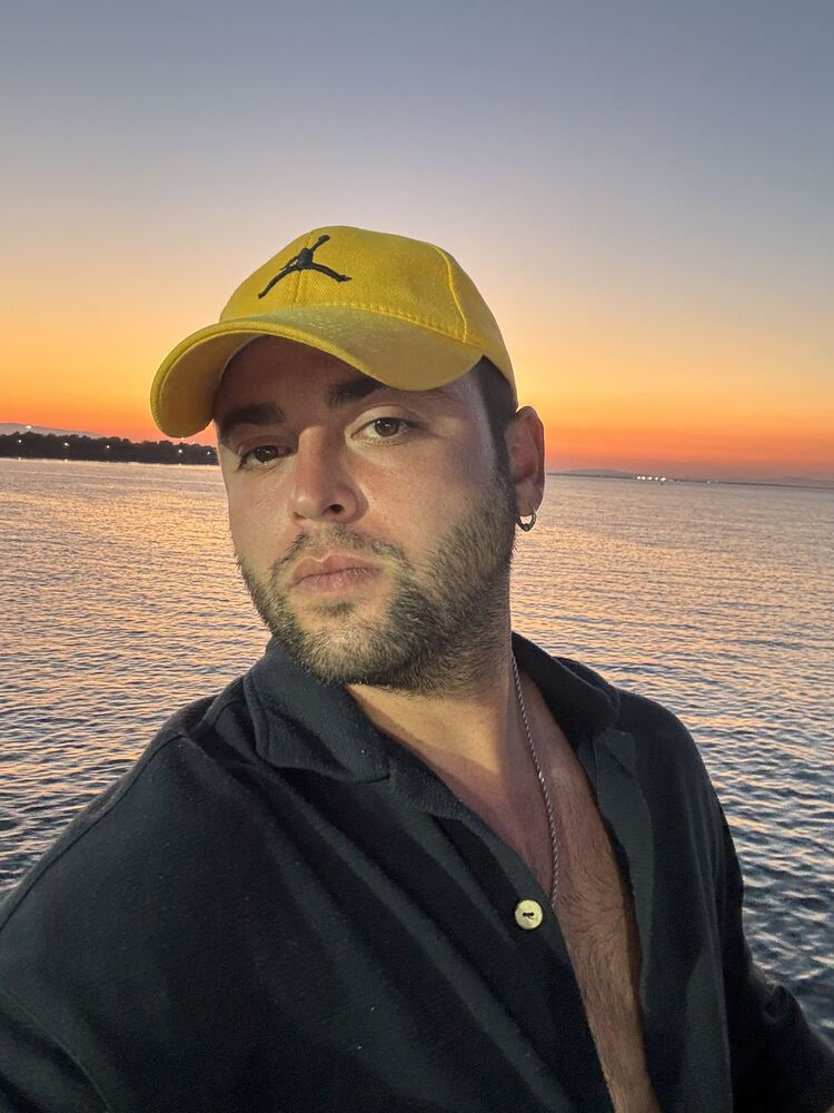  52487707  OkanYilmaz, 30 ,    