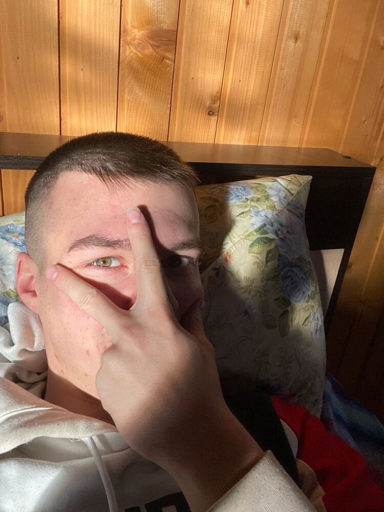  37198397  , 22 ,    