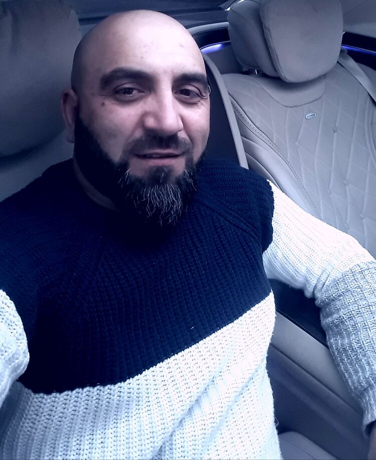 ���� 19325037 ������� ���, 43 ����, ���� ���������� � ������