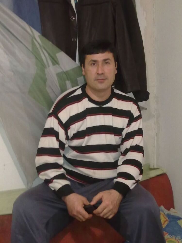  17011687  Tomi, 46 ,    