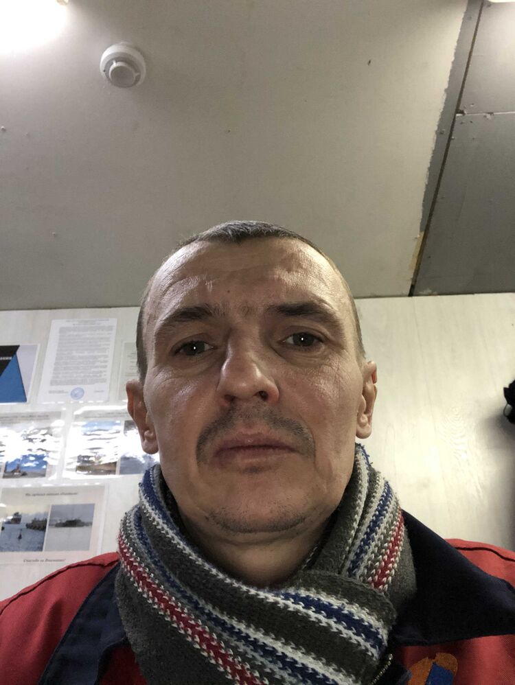  22747957  , 46 ,    