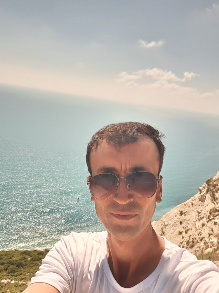  ,   Utkirbek, 47 ,   ,   , c 