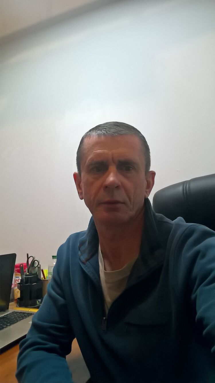  33746377  , 53 ,    