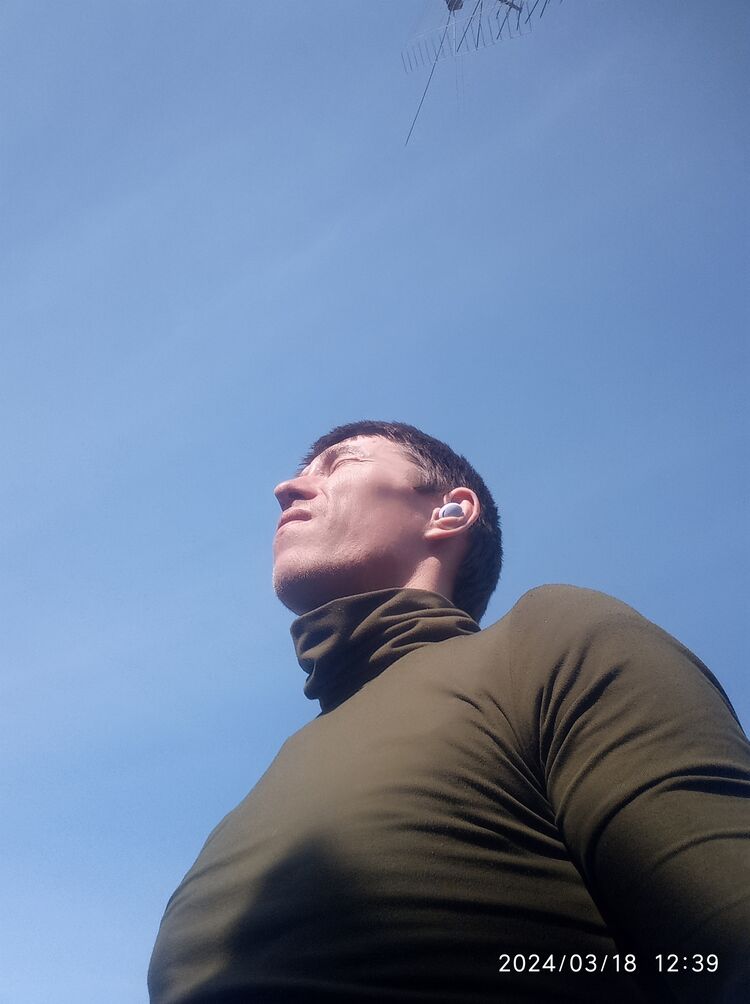  41924237  Nikolay, 33 ,    