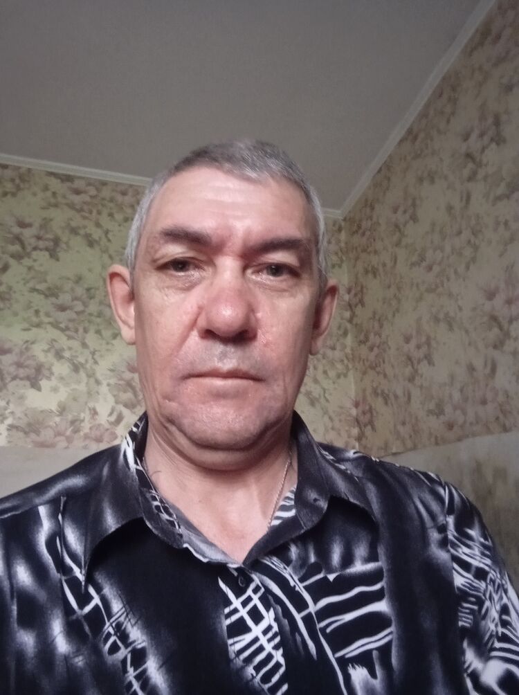  53262247  Sergey, 55 ,    