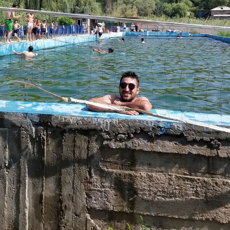  ,   Valer, 31 ,   ,   , c 