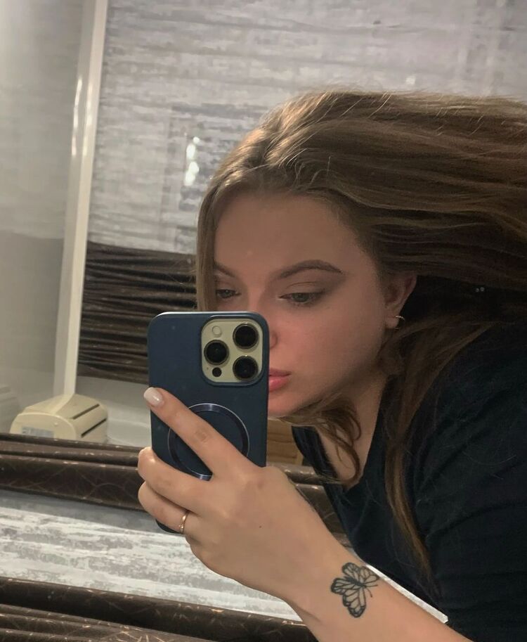  ,   Mistakess, 23 ,   ,   