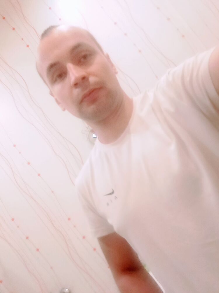  30623097  Nikolay, 26 ,    