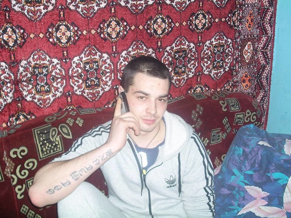  6023927  Tibi, 33 ,    