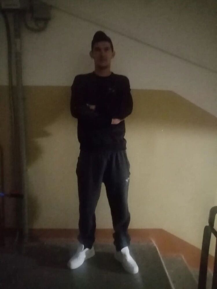  39435647  , 35 ,    