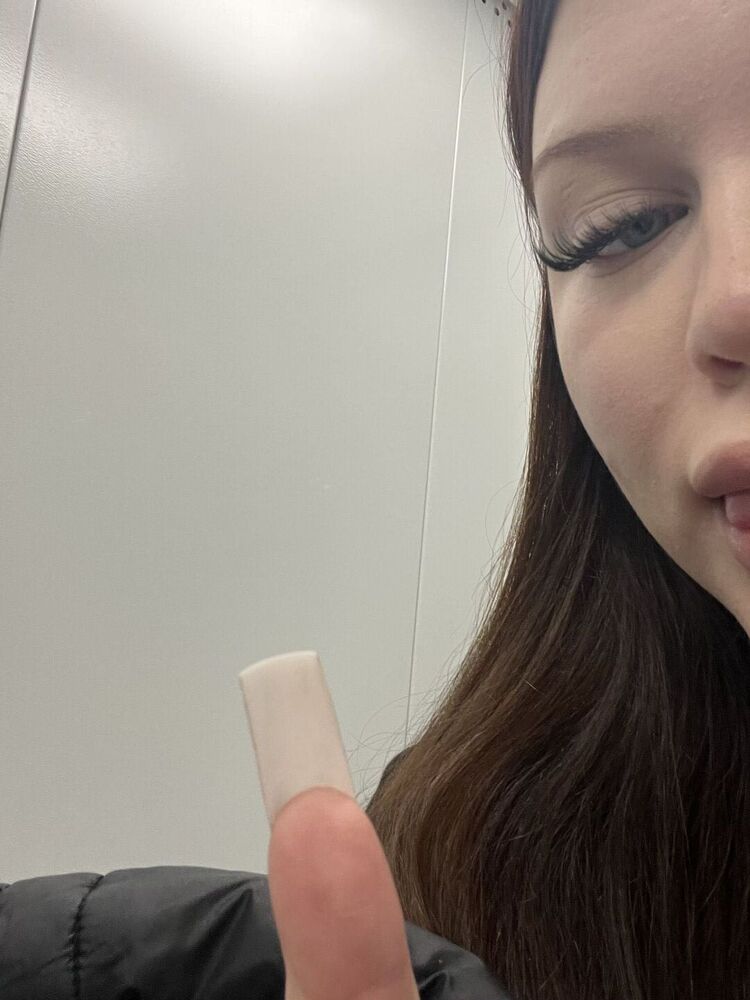  54114327  , 19 ,    -