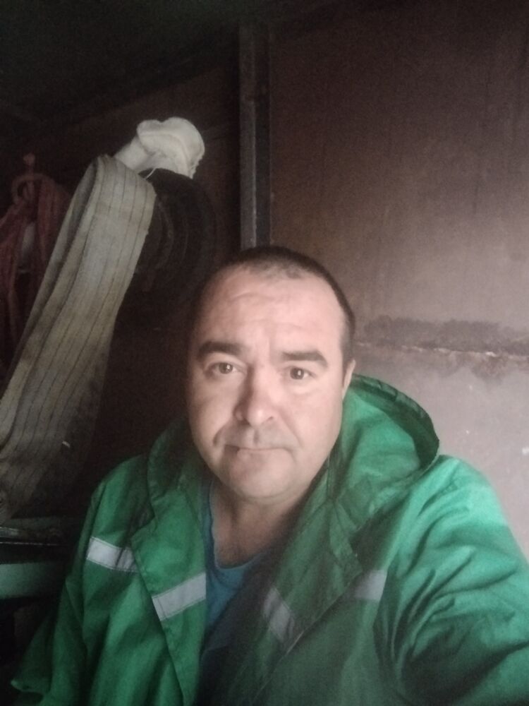  52830027  , 41 ,    